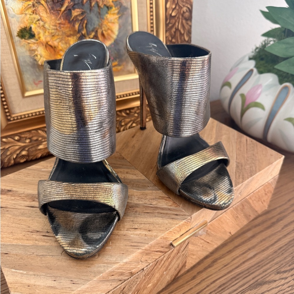 Giuseppe Zanotti Andrea Heels